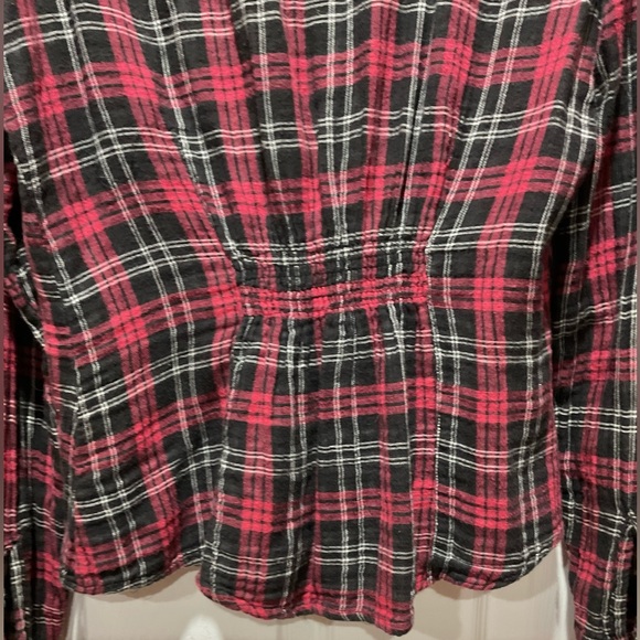 Western plaid flannel with ruffles - Picture 4 of 12